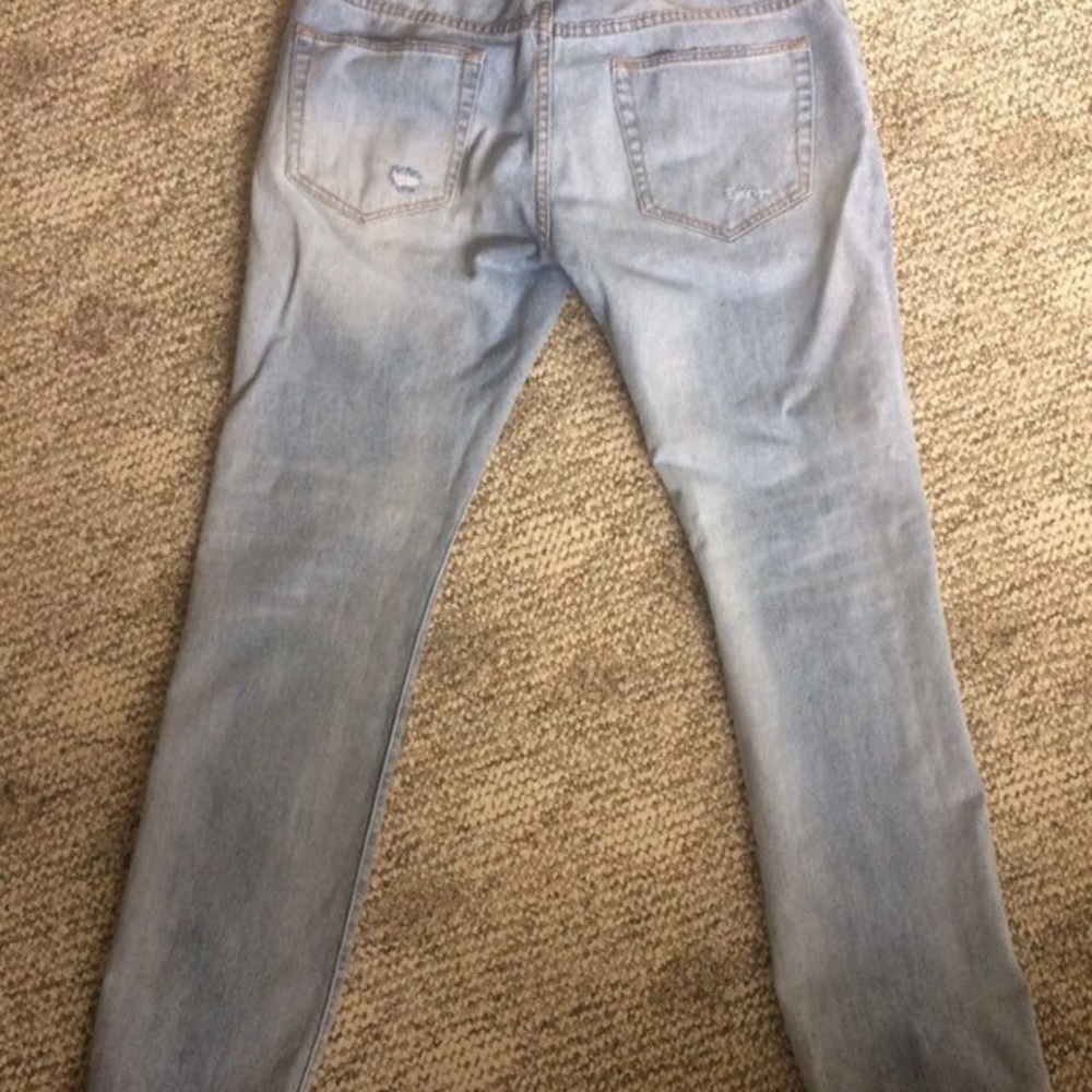 💙SOLD💙Nasty Gal patch jeans! 27! - Picture 2 of 5